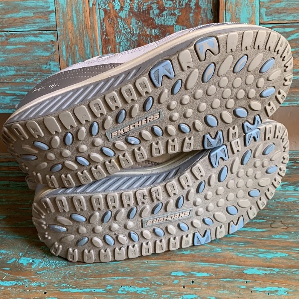 Skechers Shape-Ups Leather Toning Walking Rocking Shoes 11803 Silver Size 9